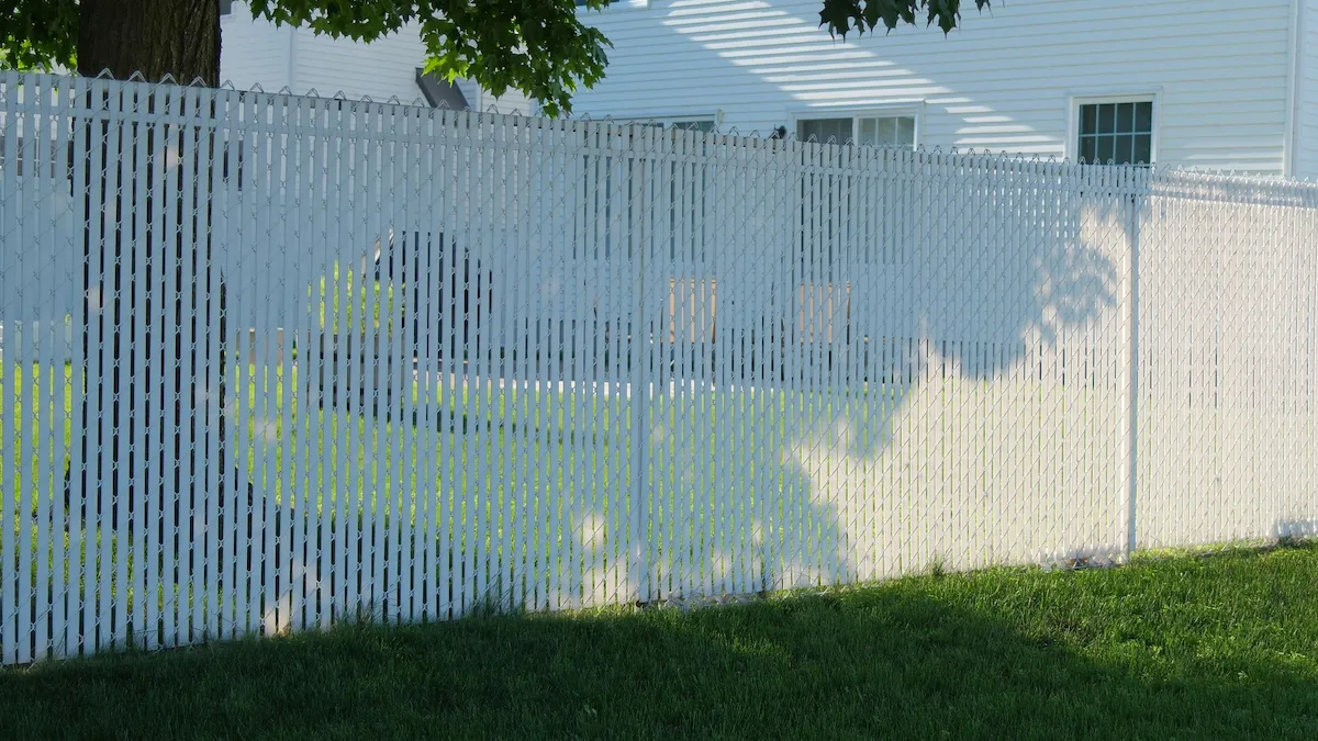 забор из евроштакетника — Тула, цены и смета