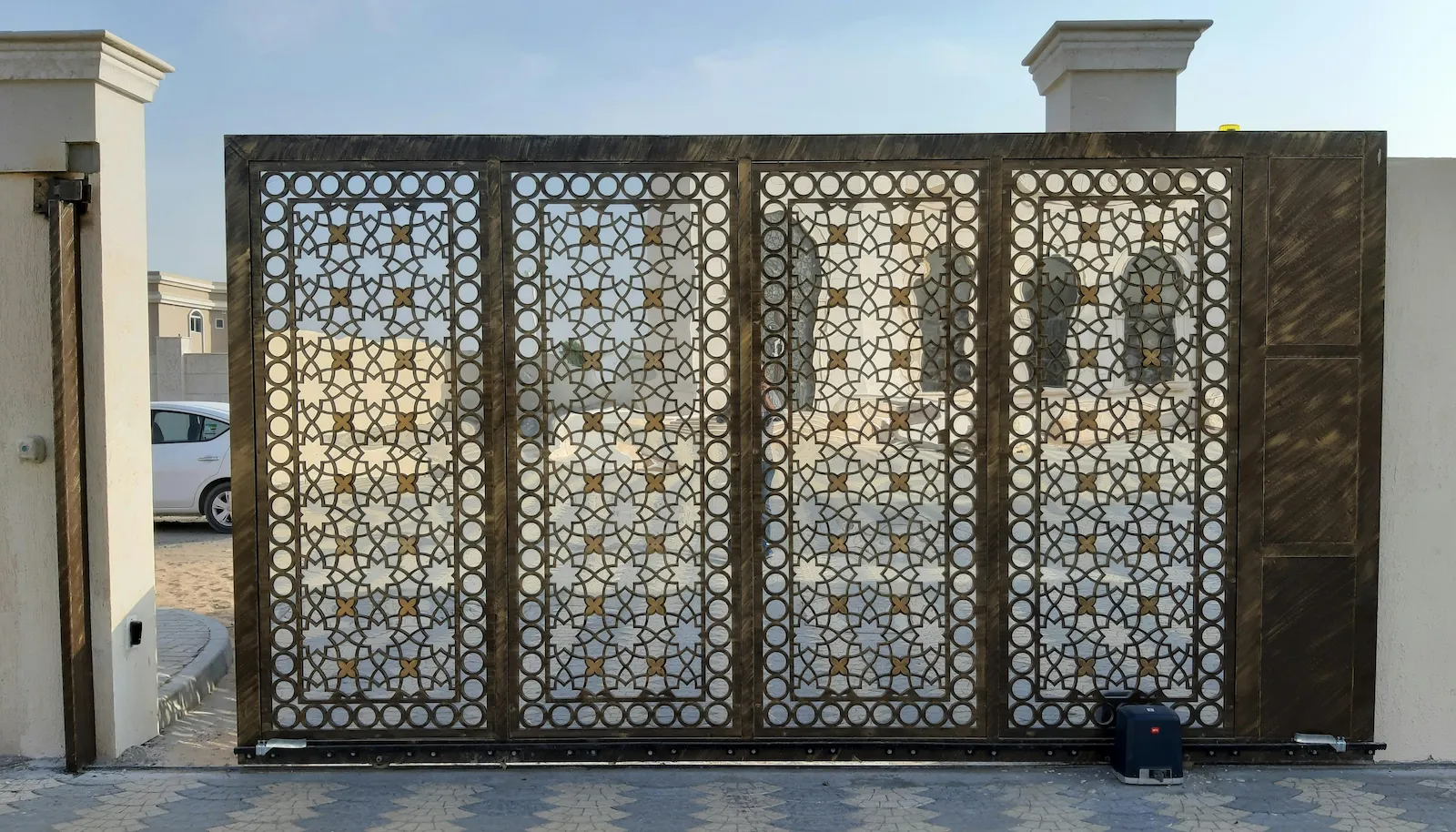 ворота откатные в Туле — иллюстрация